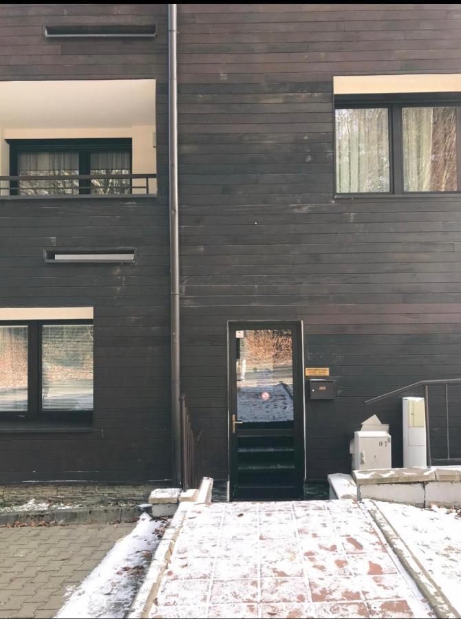 Utulny Apartman Triangel 50M Od Lyziarskeho Vleku Zahradky 多纳瓦利 外观 照片