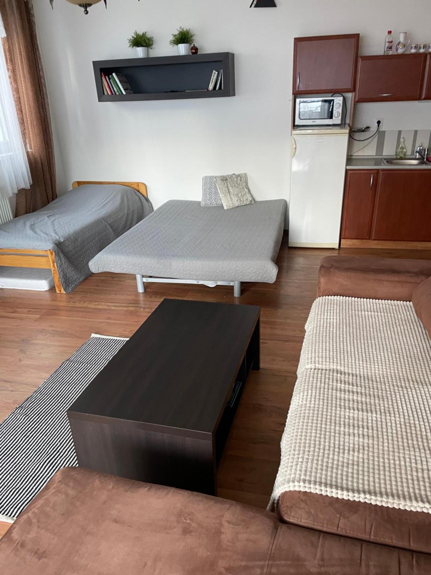 Utulny Apartman Triangel 50M Od Lyziarskeho Vleku Zahradky 多纳瓦利 外观 照片